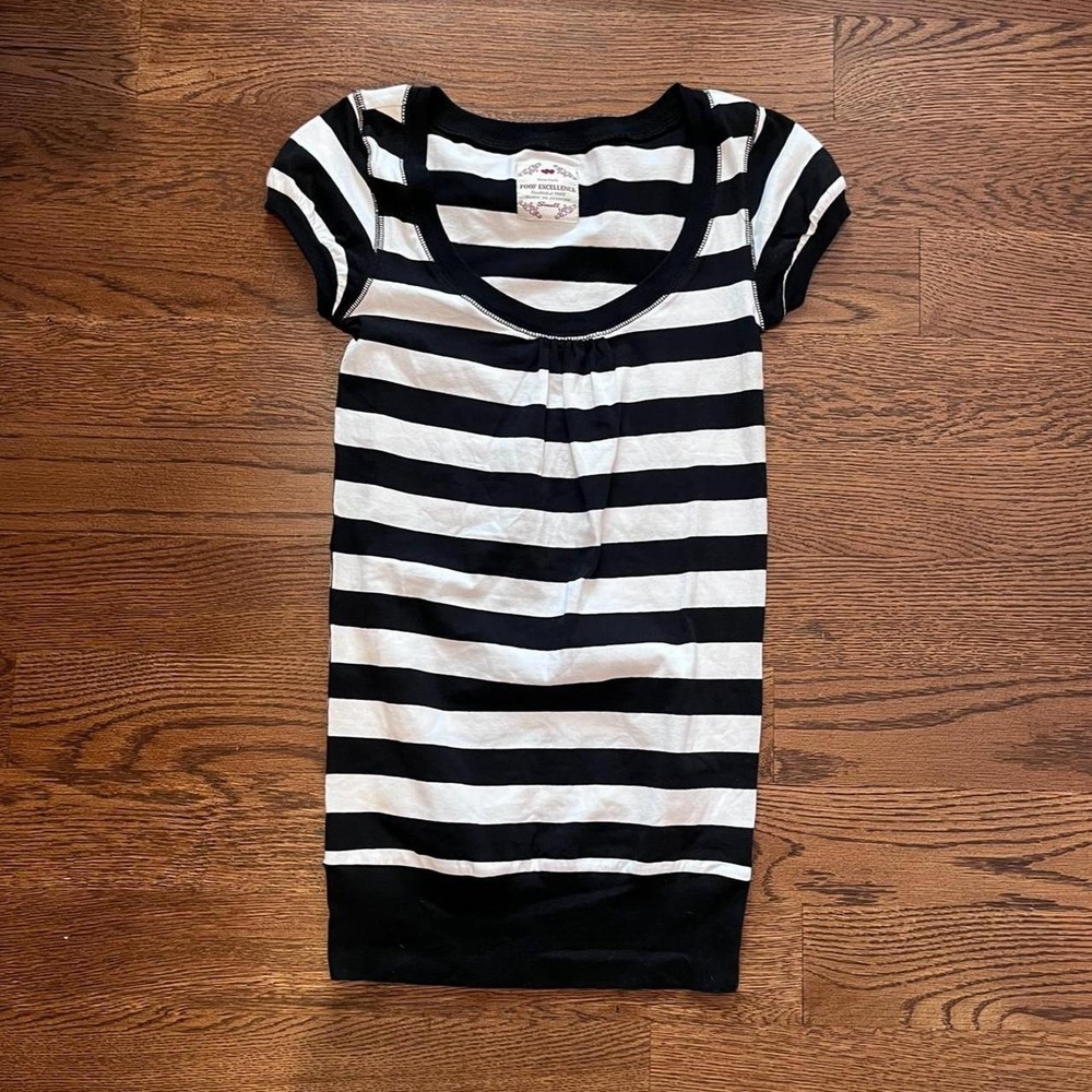 y2k vintage women's black & white striped top small